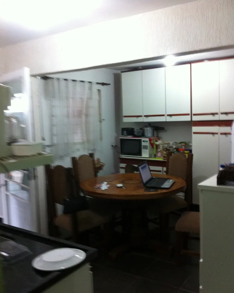 Casa, 3 quartos, 104 m² - Foto 2