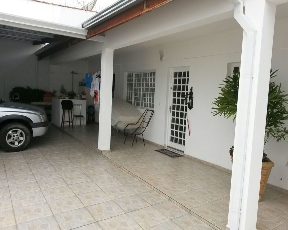 Casa, 2 quartos, 200 m² - Foto 1