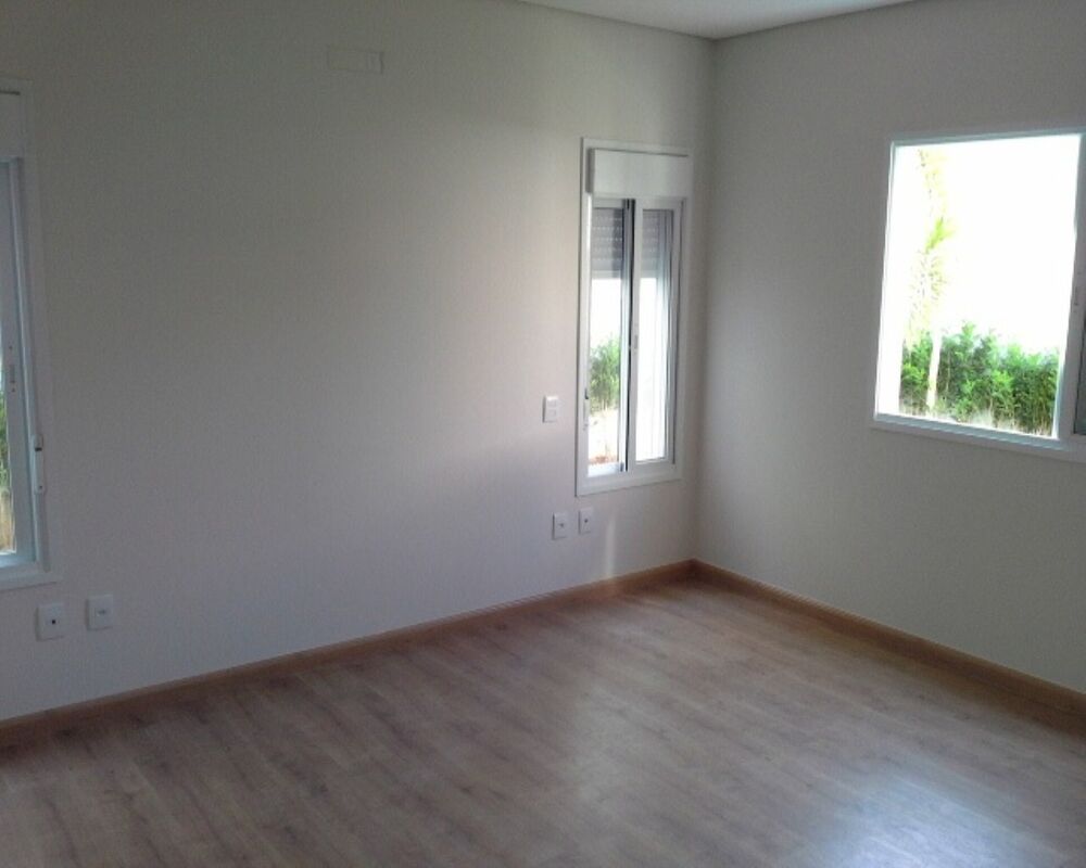 Casa, 4 quartos, 305 m² - Foto 2