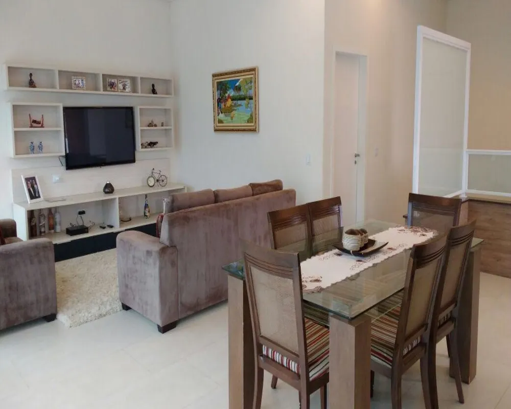 Casa, 4 quartos - Foto 1