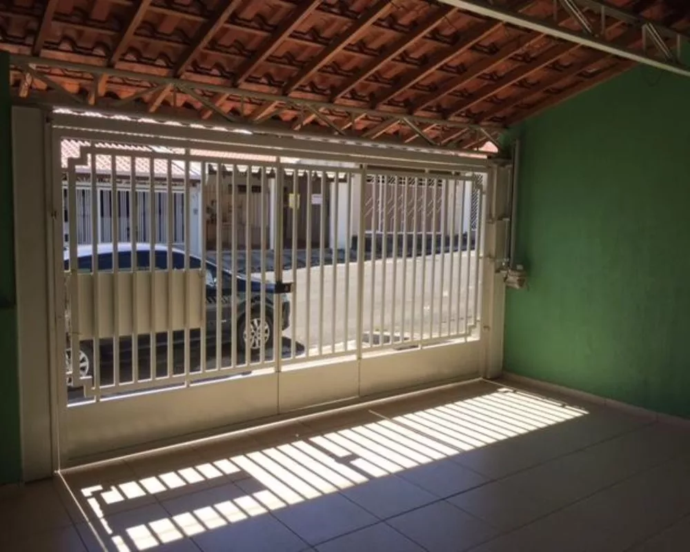 Casa à venda com 2 quartos, 156m² - Foto 3