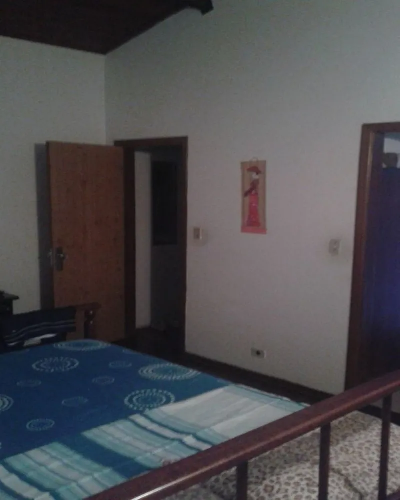 Casa, 4 quartos, 230 m² - Foto 1