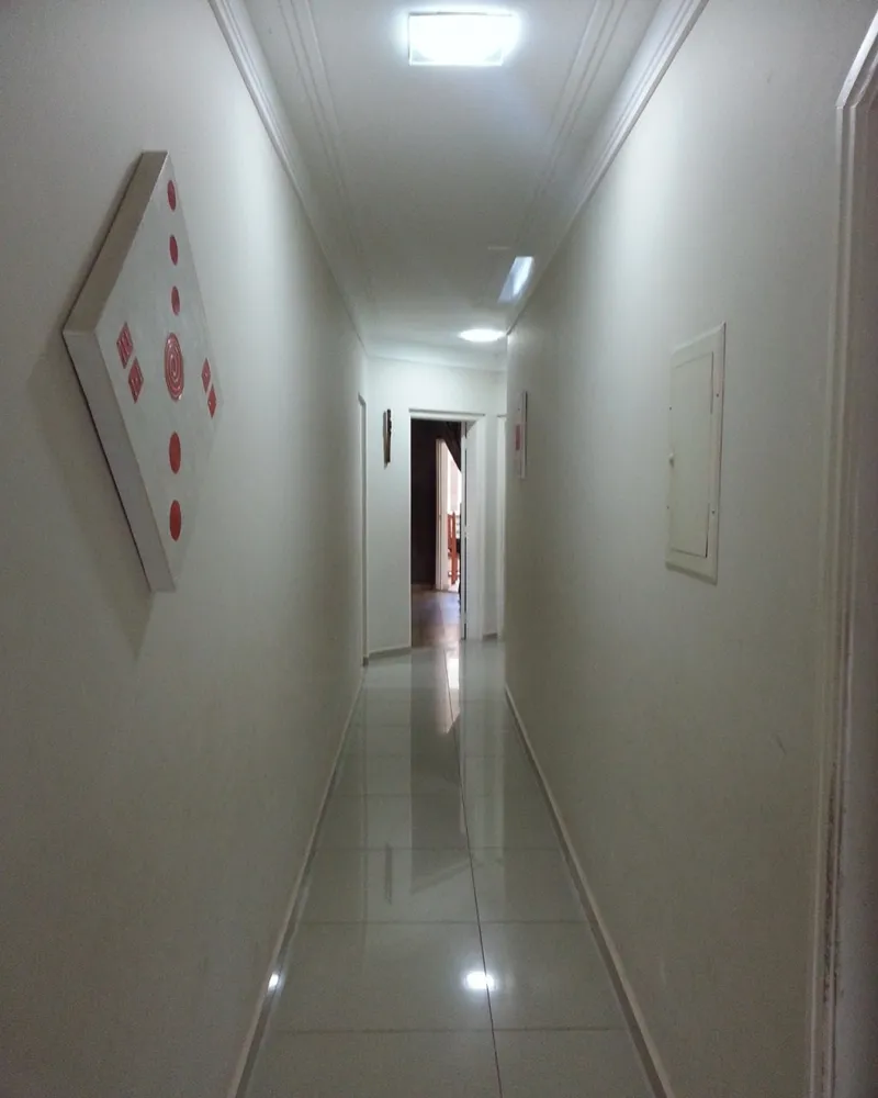 Casa, 3 quartos, 268 m² - Foto 4