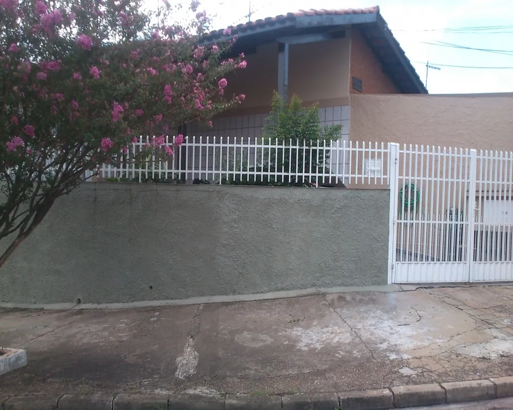 Casa, 3 quartos, 122 m² - Foto 1