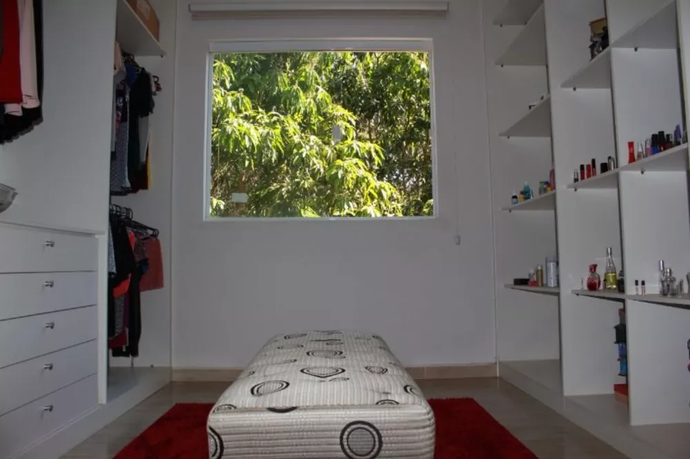 Chácara à venda com 3 quartos, 1000m² - Foto 1