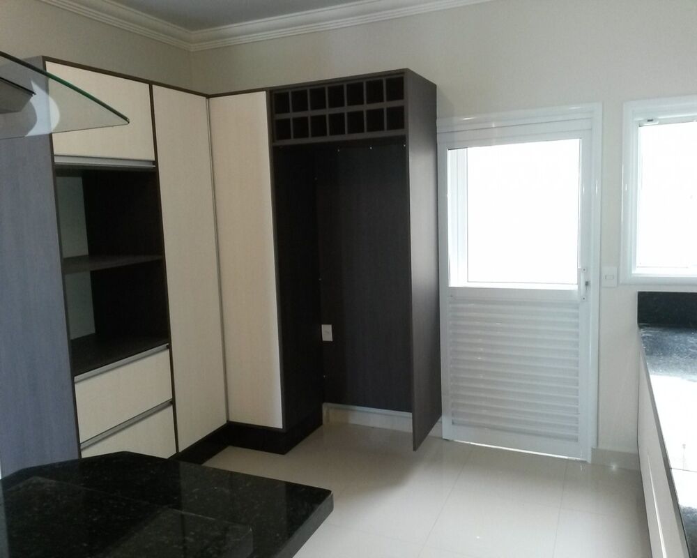 Casa, 3 quartos, 284 m² - Foto 2