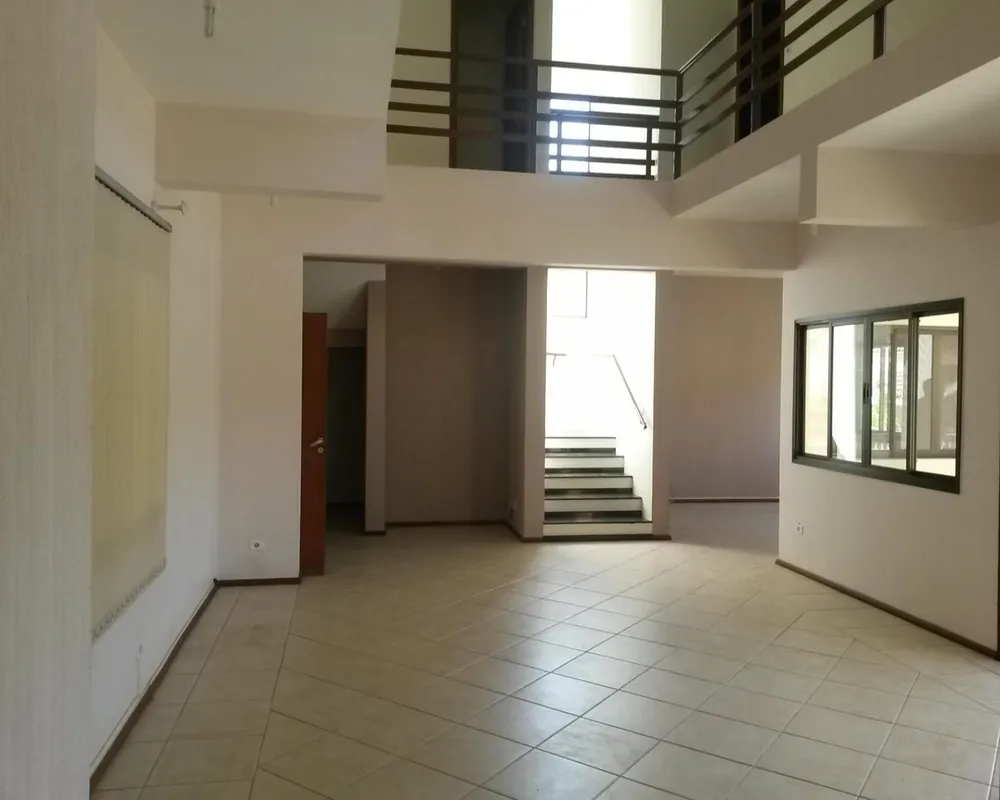 Casa, 4 quartos, 260 m² - Foto 4