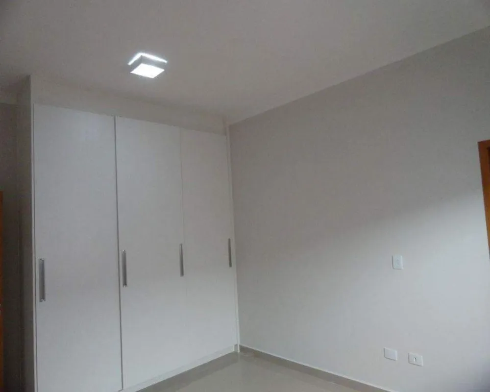 Casa, 3 quartos, 233 m² - Foto 3