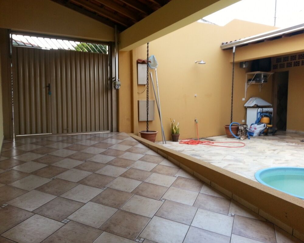 Casa, 3 quartos, 215 m² - Foto 1
