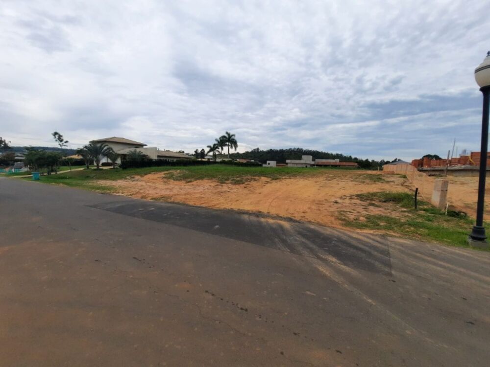 Terreno, 2100 m² - Foto 1