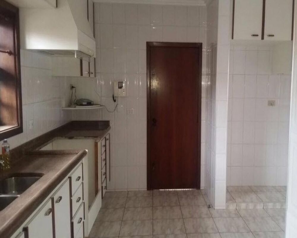 Casa, 4 quartos, 370 m² - Foto 1