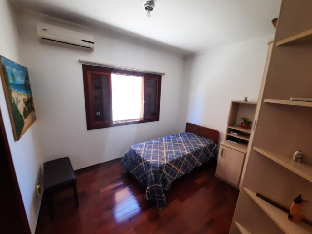 Casa à venda com 3 quartos - Foto 2