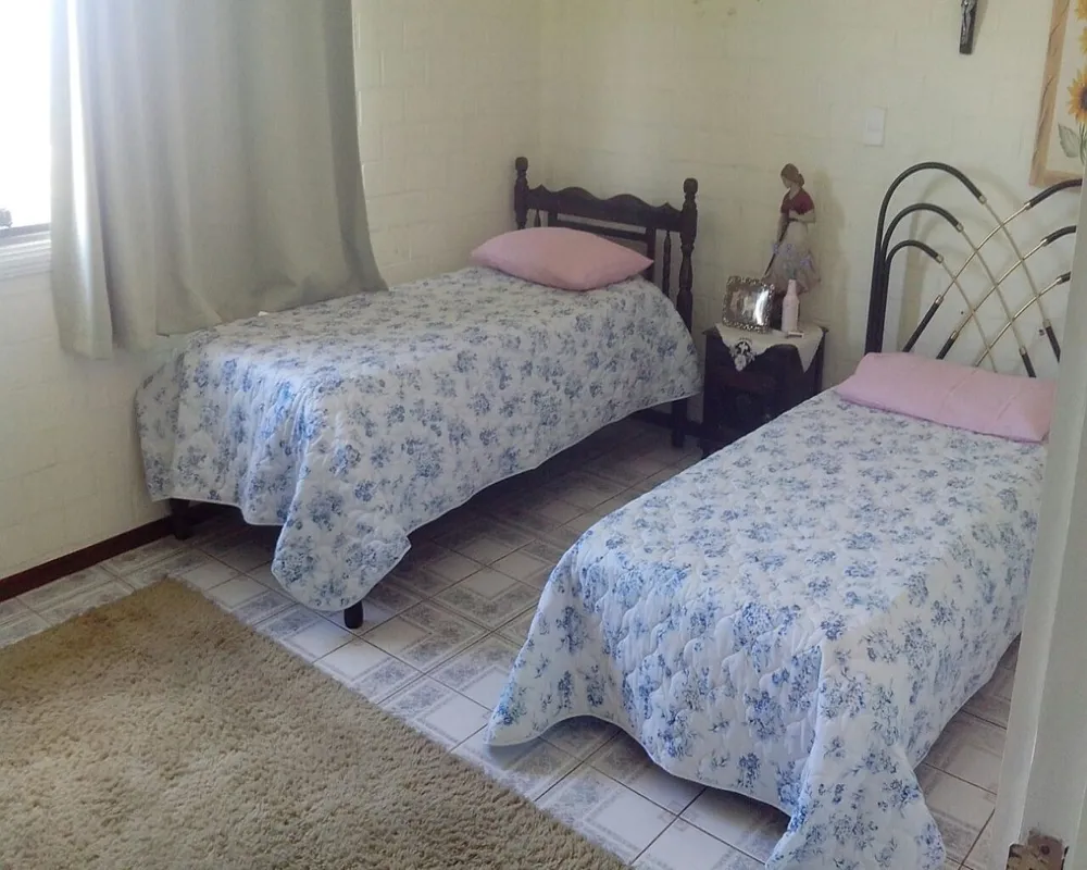 Casa, 4 quartos, 300 m² - Foto 1