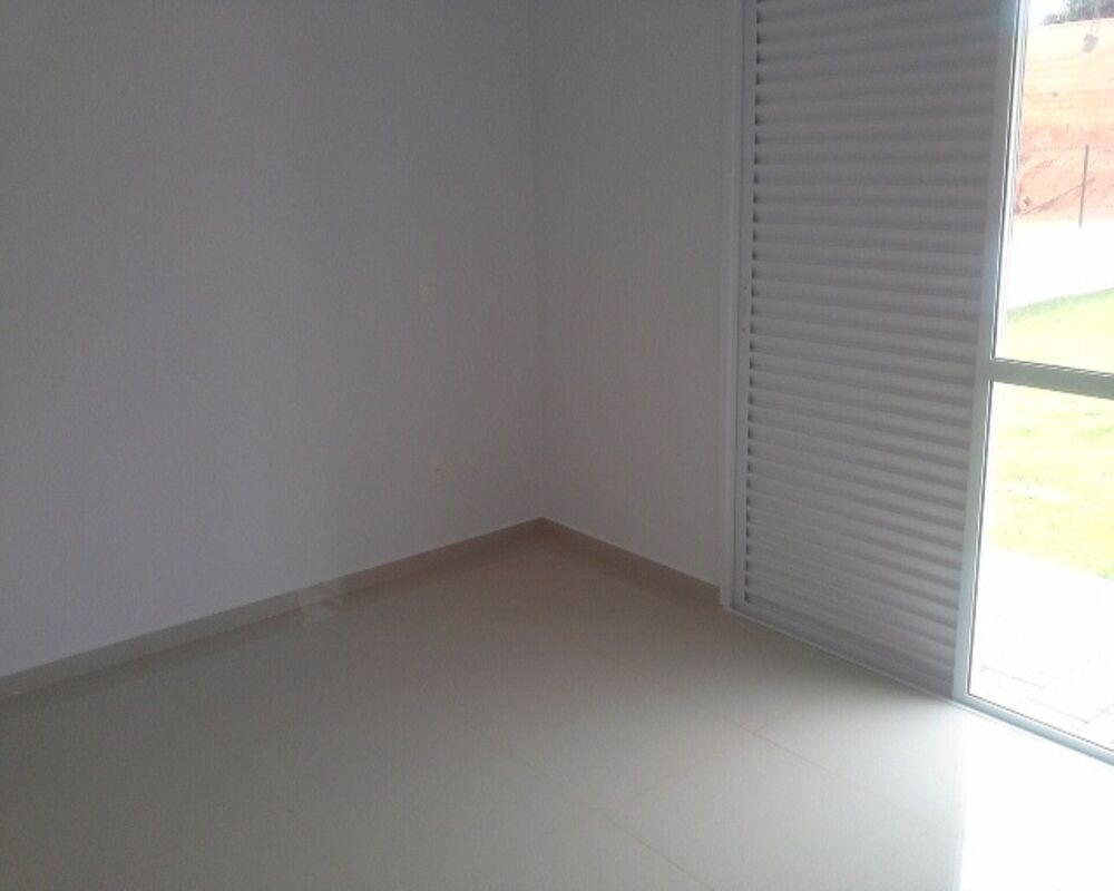 Casa, 3 quartos, 280 m² - Foto 2