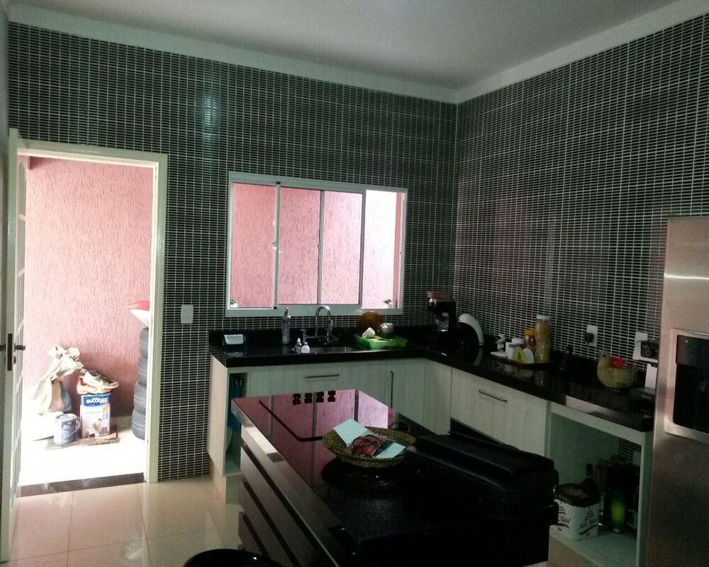 Casa, 4 quartos, 214 m² - Foto 3