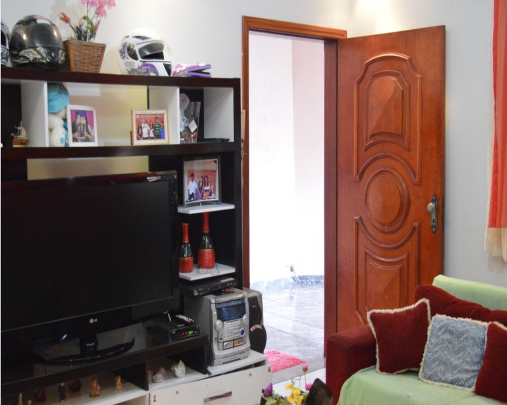 Casa, 3 quartos, 130 m² - Foto 1