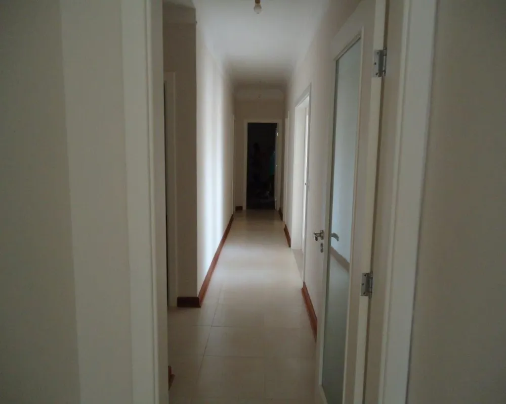 Casa, 4 quartos, 330 m² - Foto 8