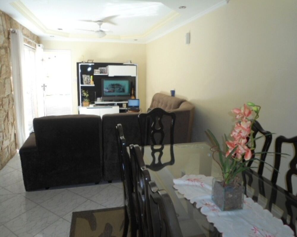 Casa, 3 quartos, 200 m² - Foto 3