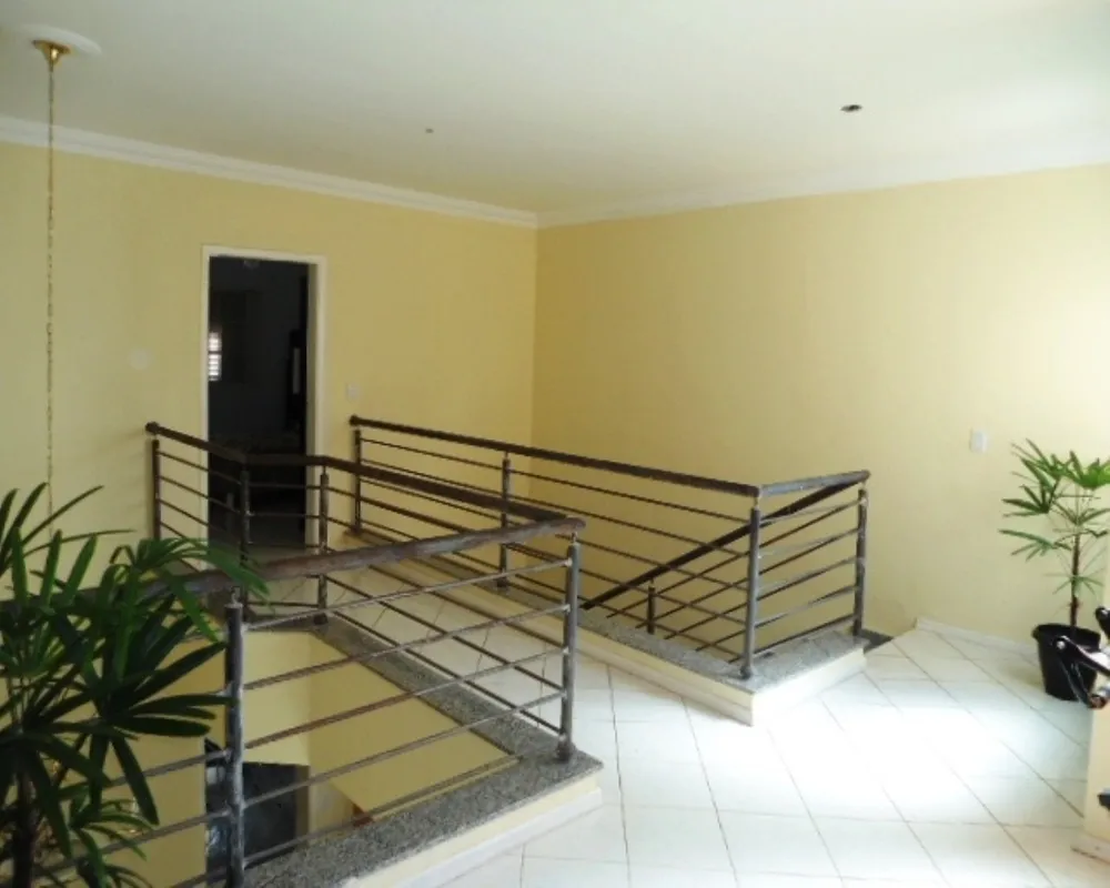 Casa, 3 quartos, 200 m² - Foto 2