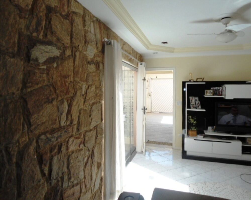Casa, 3 quartos, 200 m² - Foto 2