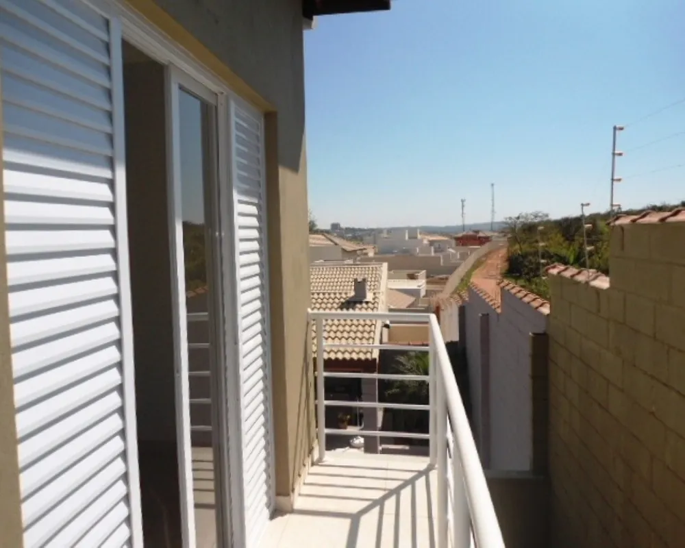 Casa, 3 quartos, 196 m² - Foto 1