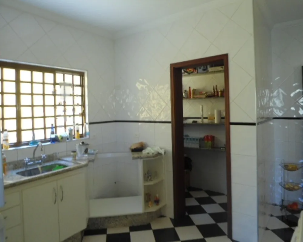 Casa, 4 quartos, 290 m² - Foto 7