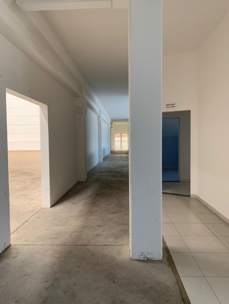 Depósito-Galpão-Armazém para alugar, 2000m² - Foto 1