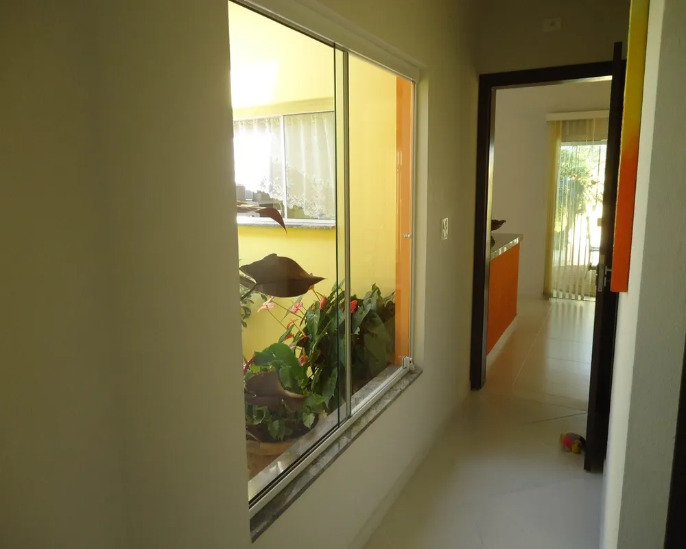 Casa, 3 quartos, 229 m² - Foto 4