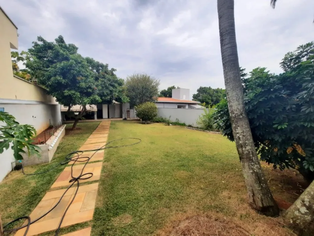 Casa, 3 quartos, 222 m² - Foto 2