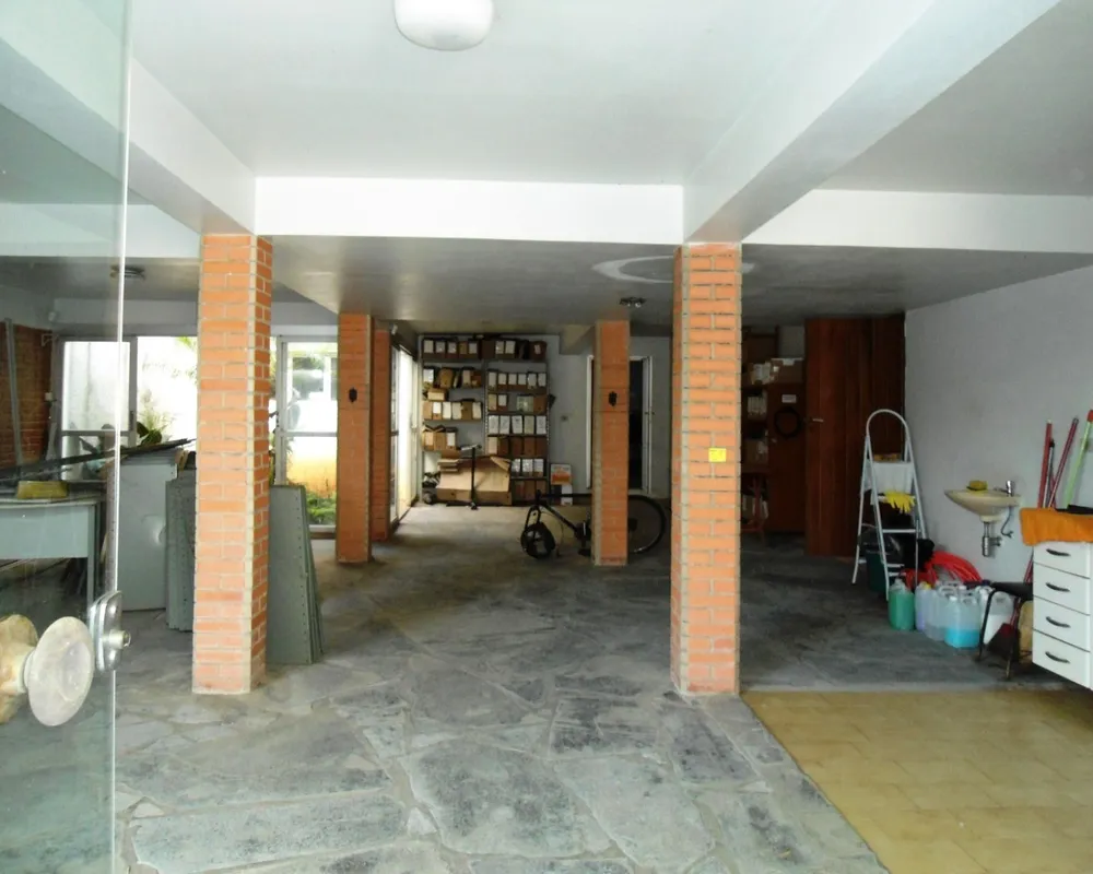 Casa, 4 quartos, 275 m² - Foto 1