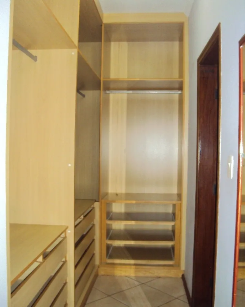Casa, 3 quartos, 240 m² - Foto 8