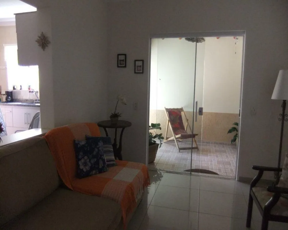 Casa, 3 quartos, 130 m² - Foto 1