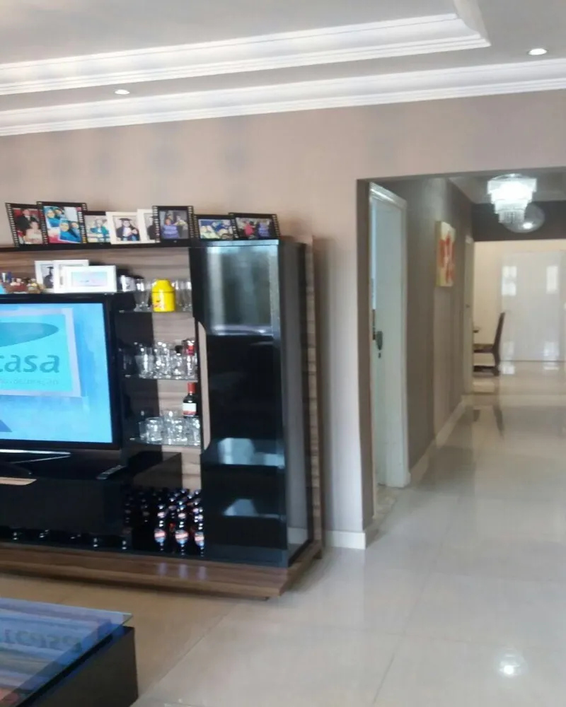 Casa, 3 quartos, 131 m² - Foto 2