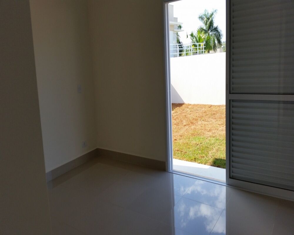 Casa, 3 quartos, 220 m² - Foto 3