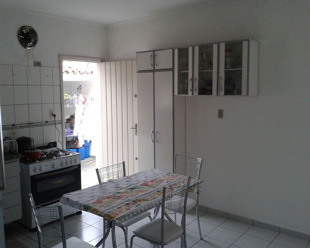 Casa, 3 quartos, 200 m² - Foto 1