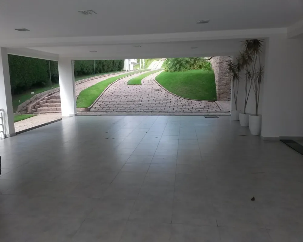 Casa, 6 quartos, 882 m² - Foto 1