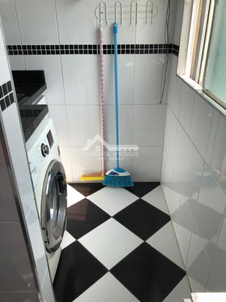 Apartamento à venda com 2 quartos, 51m² - Foto 2
