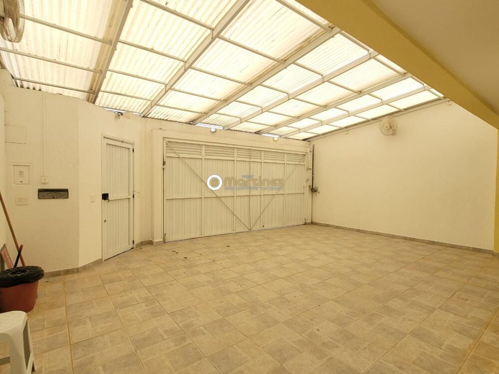 Sobrado, 3 quartos, 270 m² - Foto 3