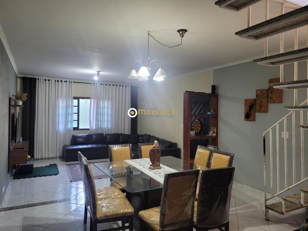 Sobrado, 3 quartos, 350 m² - Foto 1
