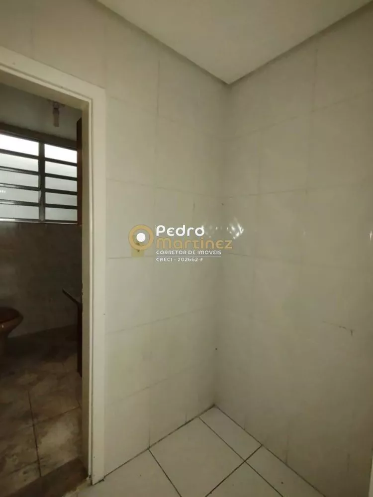 Casa, 5 quartos, 190 m² - Foto 1