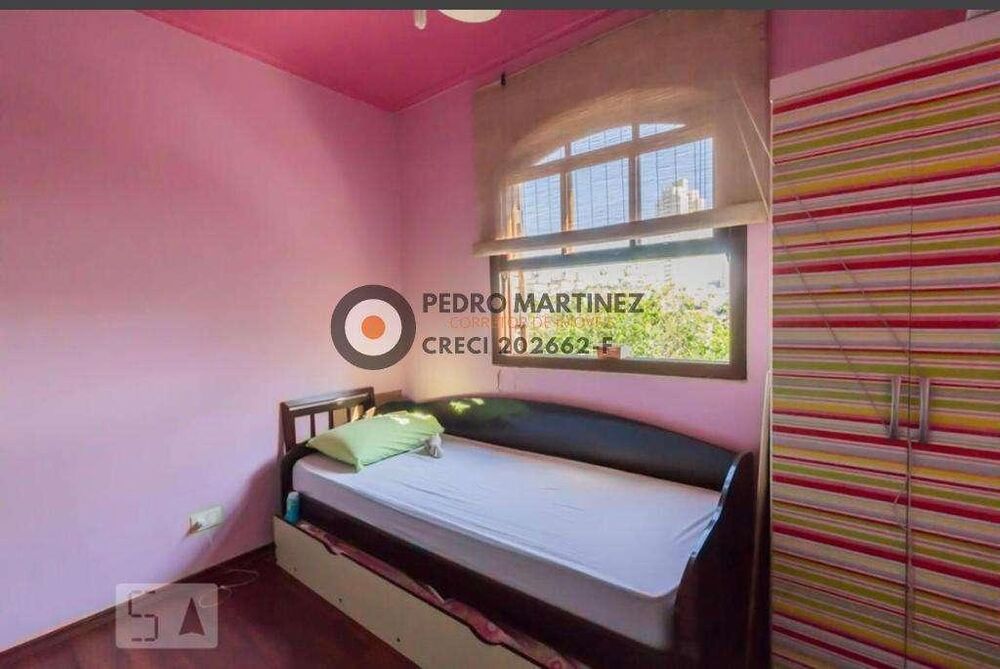 Sobrado à venda com 4 quartos, 1m² - Foto 4