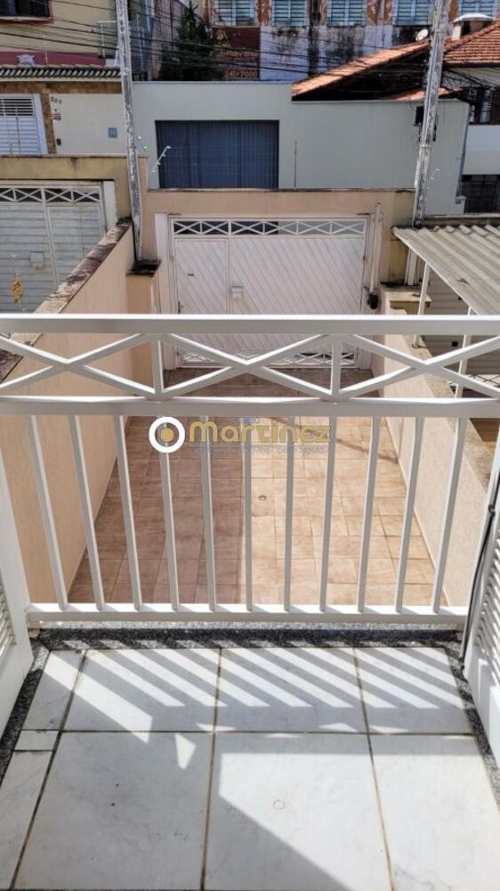 Sobrado à venda com 3 quartos, 160m² - Foto 1