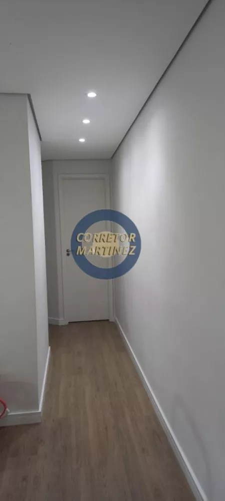 Apartamento à venda com 2 quartos, 44m² - Foto 20