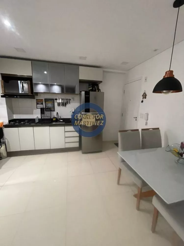 Apartamento à venda com 2 quartos, 42m² - Foto 1