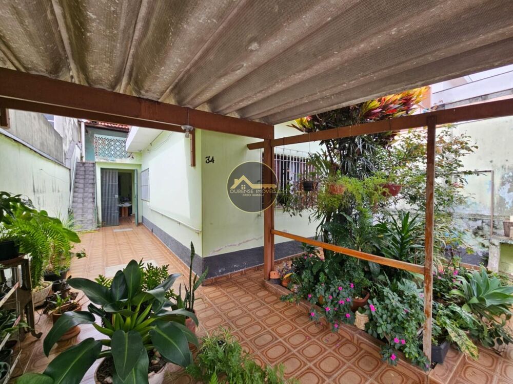 Casa à venda com 2 quartos, 92m² - Foto 3