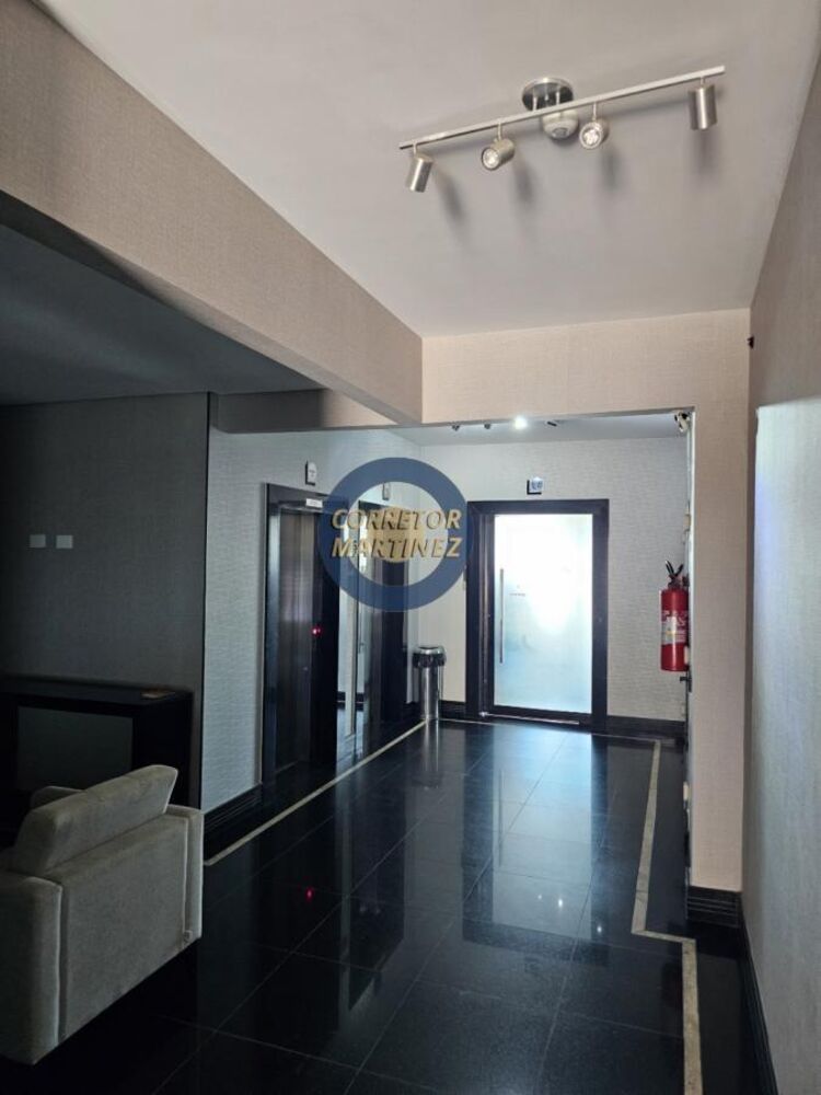 Apartamento à venda com 3 quartos, 73m² - Foto 2