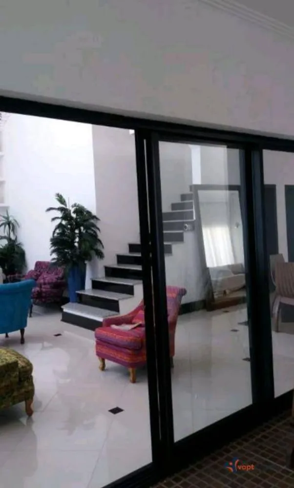 Sobrado, 5 quartos, 306 m² - Foto 3