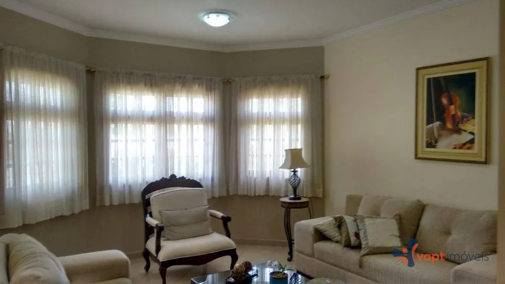 Sobrado, 3 quartos, 330 m² - Foto 2