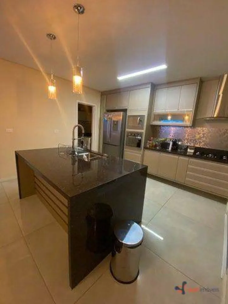 Sobrado, 3 quartos, 277 m² - Foto 3