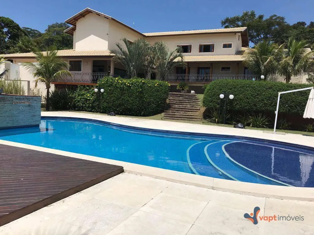 Sobrado, 5 quartos, 1750 m² - Foto 1